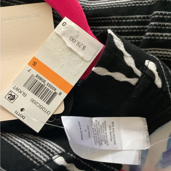 beach cover up by Dotti black white NWT size (S) tie front sleeveless 🌴 - Picture 7 of 7